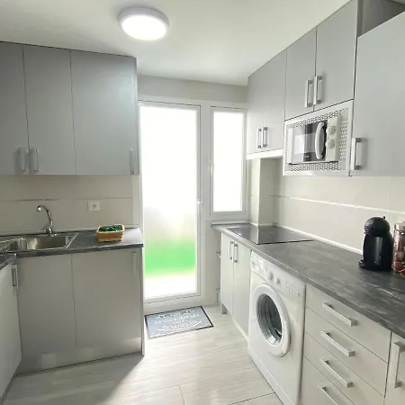 Vivienda En Pleno Centro! Calle Doctrinos 3 Apartment *